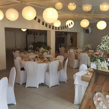 Domaine De La Palle Casa de Férias Pontgibaud