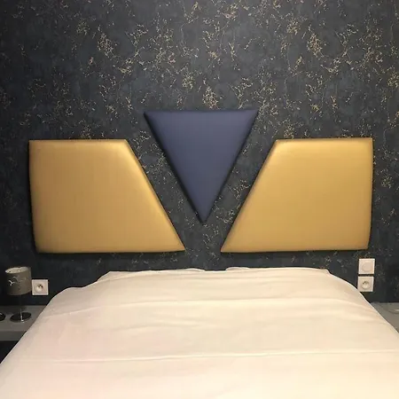 Domaine De La Palle Casa de Férias *